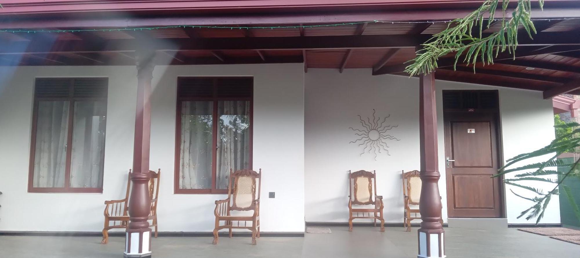 Bliss Lake, Holiday Bungalow, Thissawewa Анурадхапура Екстериор снимка
