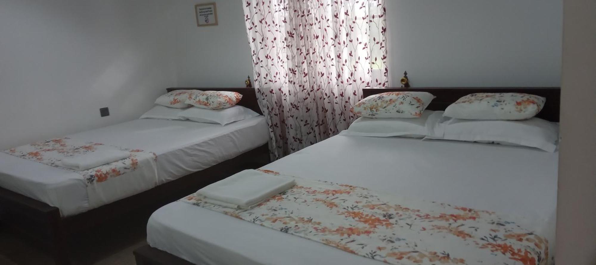 Bliss Lake, Holiday Bungalow, Thissawewa Анурадхапура Екстериор снимка